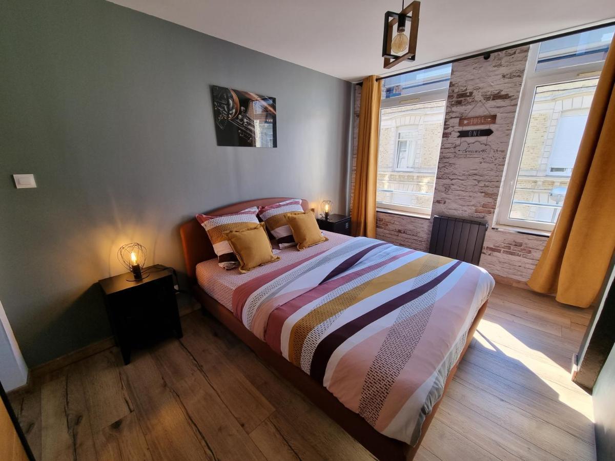 Comme Un Air De Chez Soi Apartment Кале Екстериор снимка